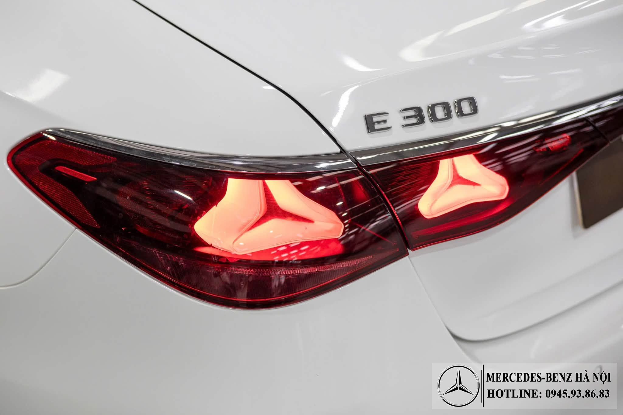 Mercedes-Benz E300 AMG ALL NEW | Mercedes Hà Nội 19 Mercedes-e300-amg-all-new-mercedeshanoi-com-vn_18